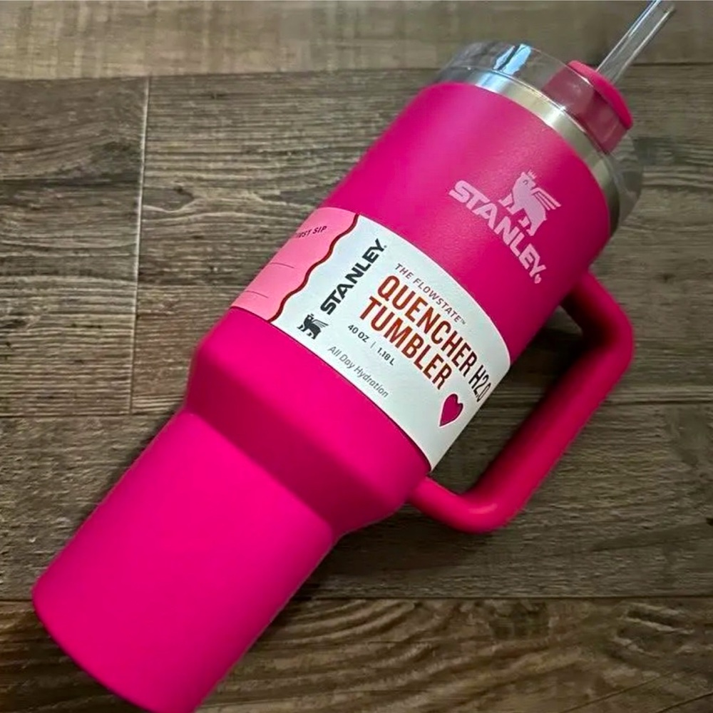 Stanley 40oz Stainless Steel Flowstate Tumbler-Cosmo Pink Valentine's Day